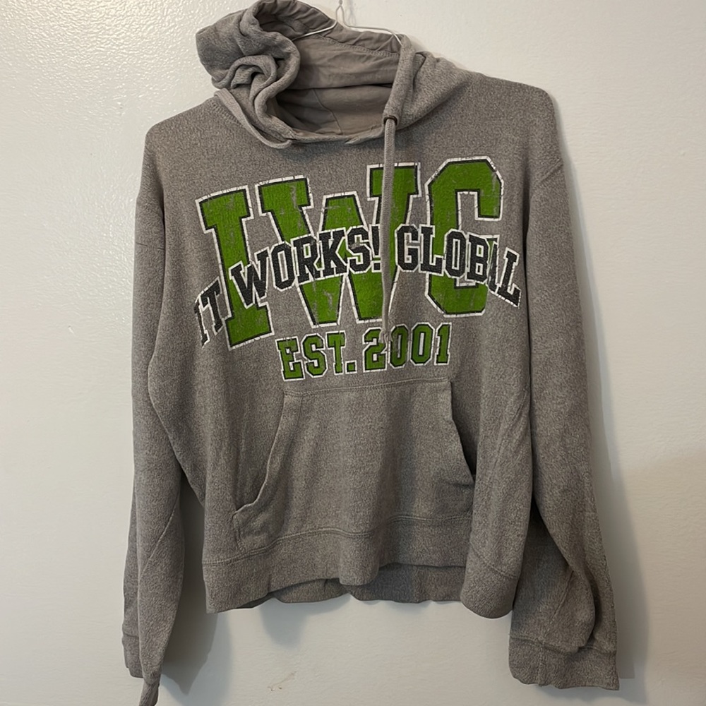 IT Works Global xs gray hoodie sweatshirt